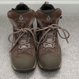 Vasque Breeze Hiking Boots - Size 8.5